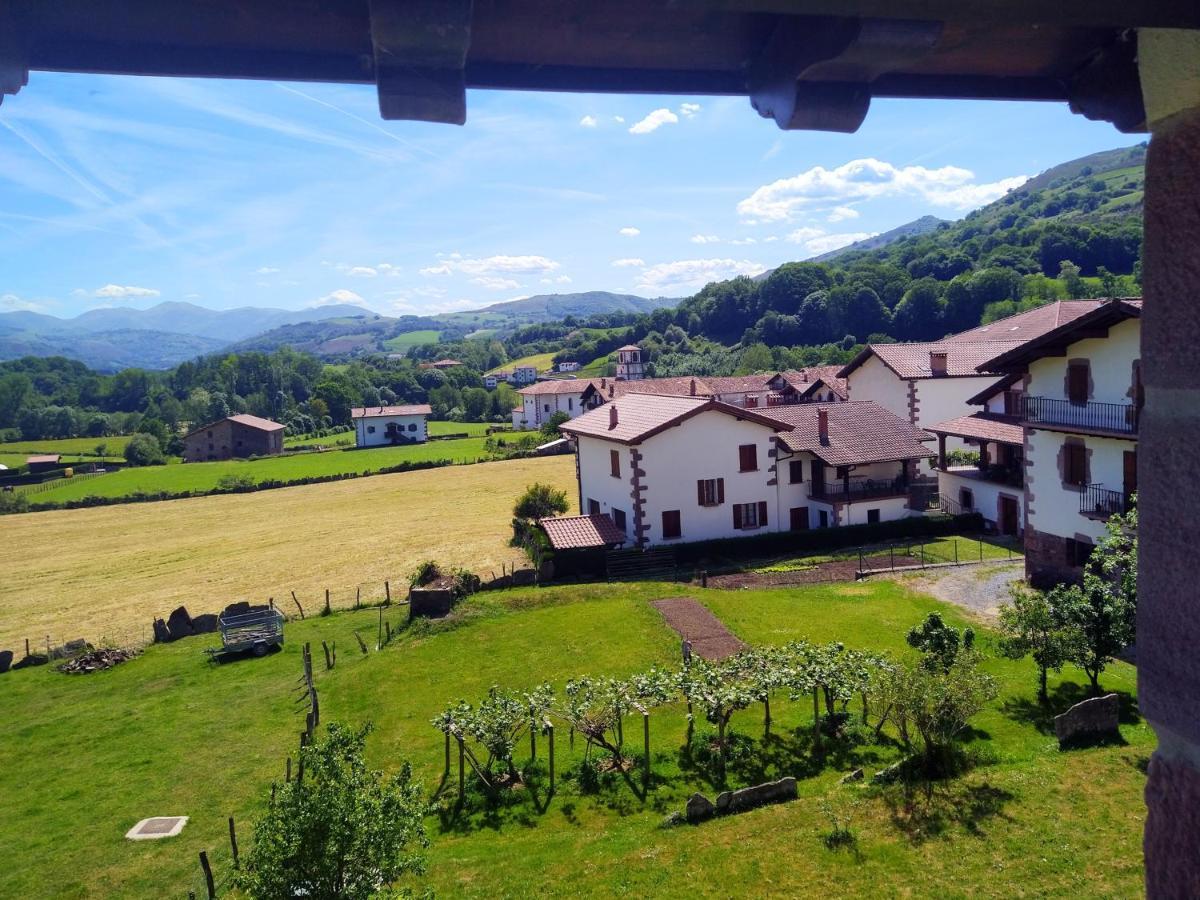 Amaiurko Aterpea Hostel Maya del Baztan ภายนอก รูปภาพ